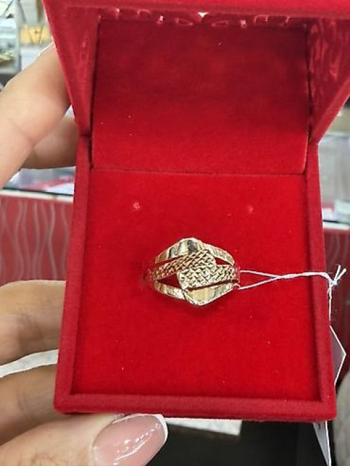 Золотое кольцо с резным узором “звёздочки” - Материал: жёлтое золото Бишкек - изображение 24