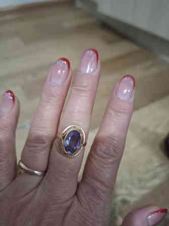 Кольцо с овальным фиолетовым камнем в винтажном стиле. - Основа Бишкек