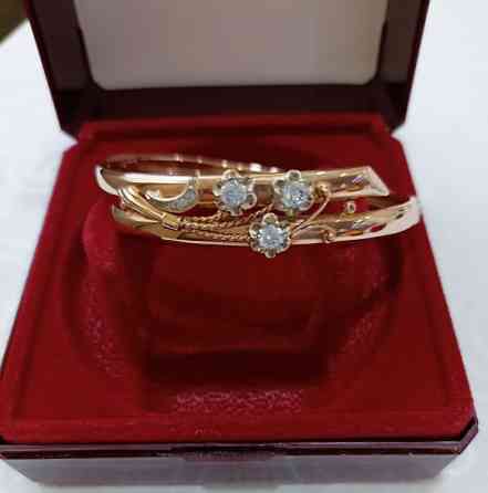 Женский браслет-кафф из металла теплого золотистого тона с Бишкек