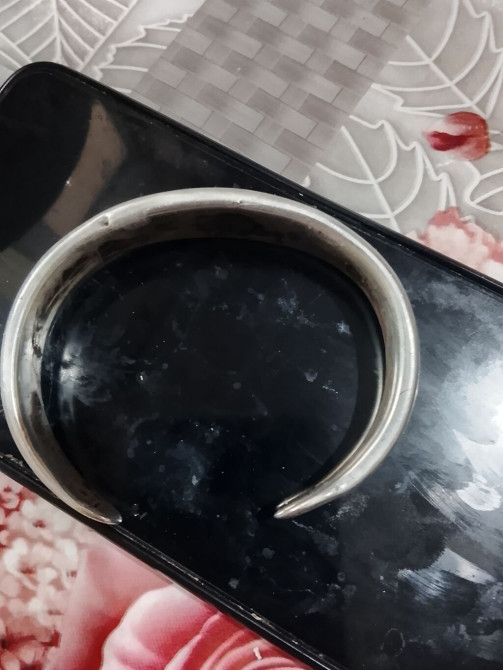 Жесткий браслет-манжет из металла (серебристый цвет) - Тип: открытый Бишкек - изображение 1