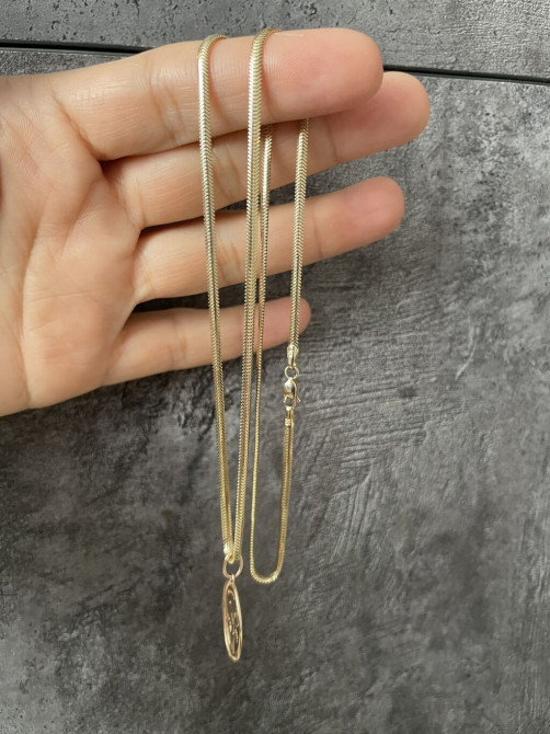 Золотая цепочка “змейка”б/у ( без кулона,кулончик продано) - Бишкек - изображение 1