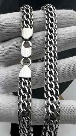 Массивная серебристая цепочка с плотным плетением. Замок-карабин Бишкек