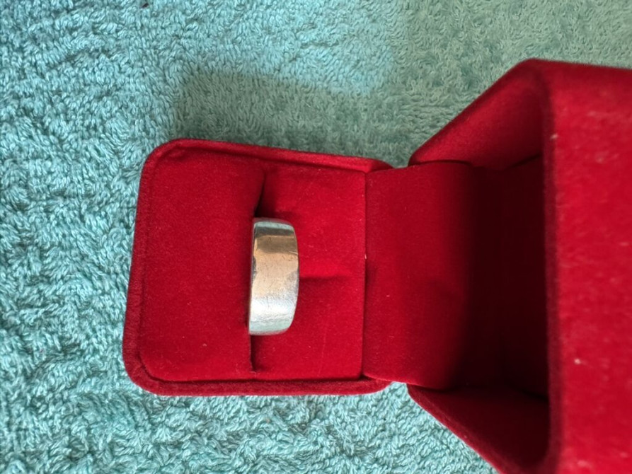 Кольцо, Коктейльное, Унисекс, Без вставки, Б/у Бишкек - изображение 1