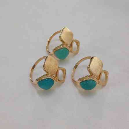 Кольцо с камнями Бирюза Серебро + золото 925 пробы Есть доставка по Бишкек