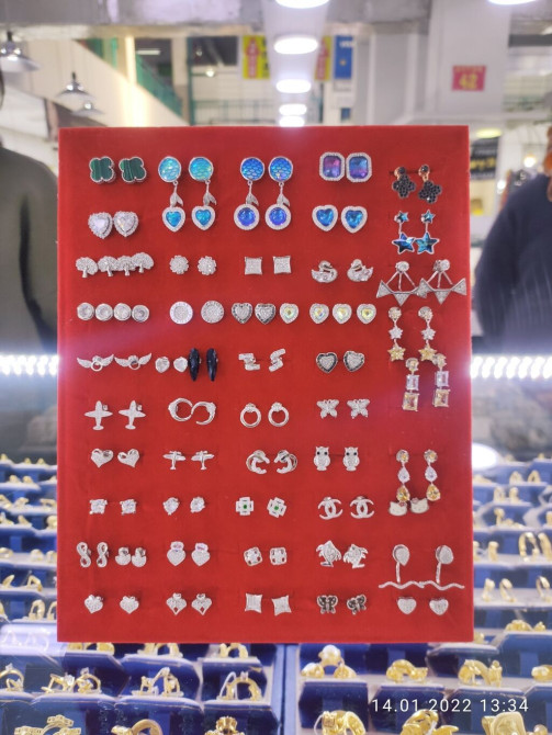 Серьги гвоздики Серебро пробы 925 Дизайн Италия Для подробности пишите Бишкек - изображение 1