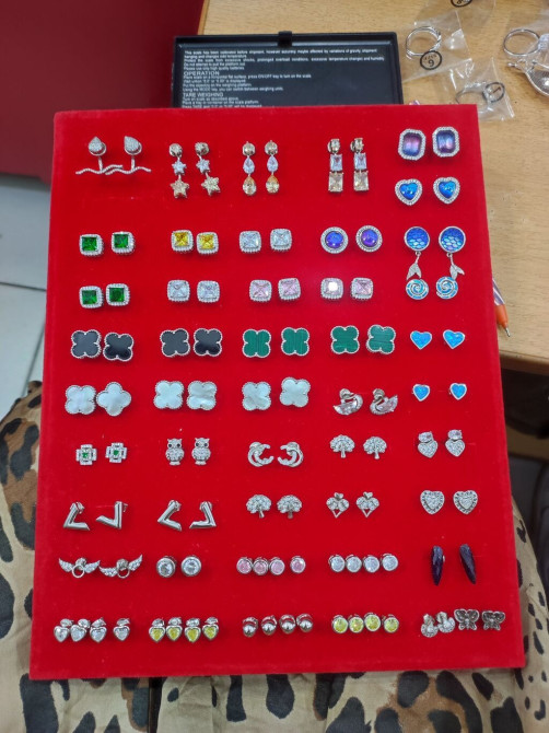 Серебряные гвоздики 925 пробы дизайн Италия Серебро кумуш золото Бишкек - изображение 1