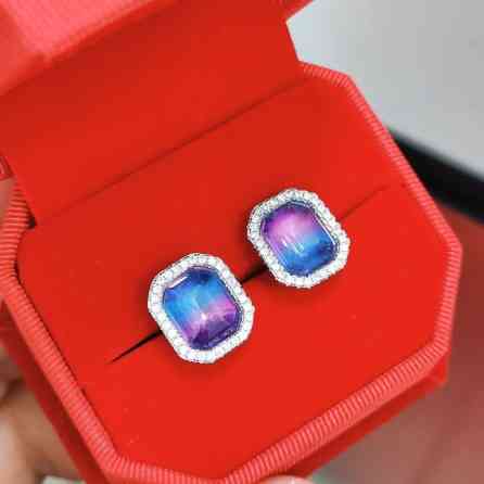 Серебряный Серьги - гвоздики Серебро 925/ пробы Цена 2100сом Для Бишкек