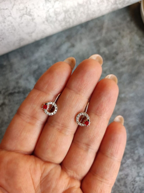 Серебряные серьги, Проба 925, Детские, Б/у Бишкек - изображение 1