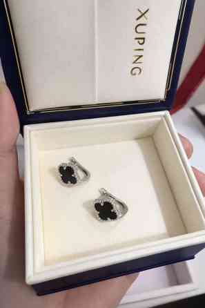 Серьги в подарочной коробке. - Элегантные серьги с подвесными Бишкек