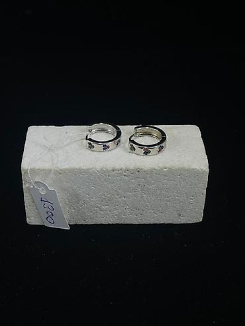 Элегантные серьги-кольца серебристого цвета, украшенные россыпью Бишкек - изображение 31