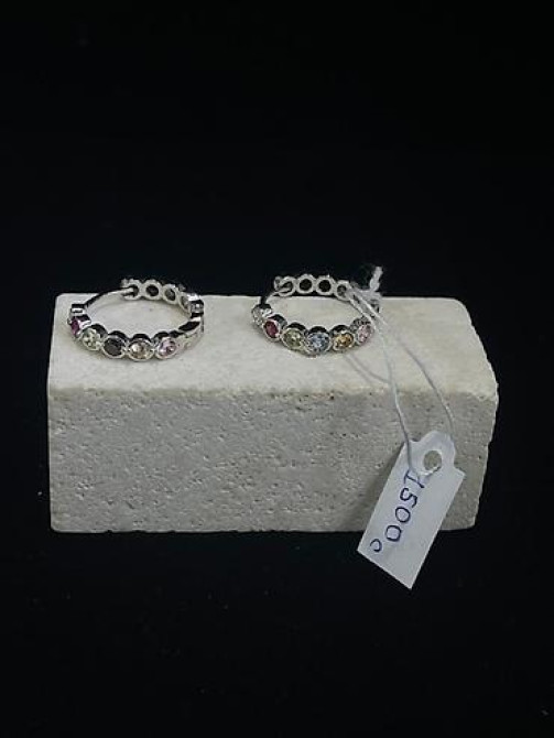 Элегантные серьги-кольца серебристого цвета, украшенные россыпью Бишкек - изображение 33