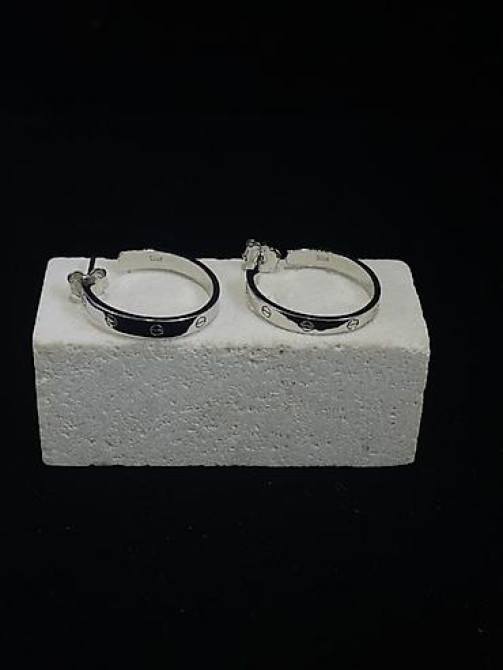 Элегантные серьги-кольца серебристого цвета, украшенные россыпью Бишкек - изображение 15