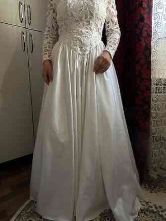 Свадебное платье, Пышная модель, цвет - Белый, Рукава: Кружевные, Со шлейфом Бишкек