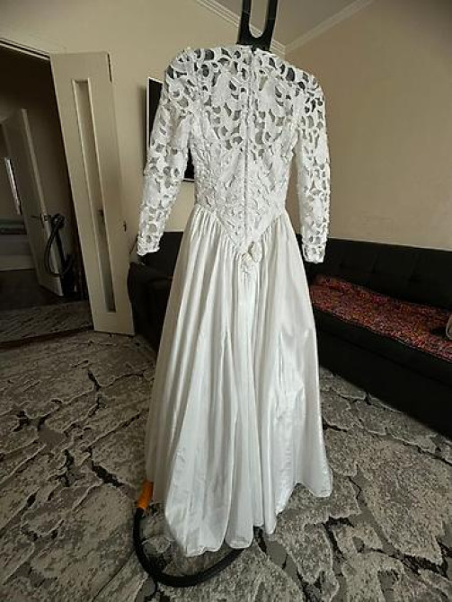 Свадебное платье, Пышная модель, цвет - Белый, Рукава: Кружевные, Со шлейфом Бишкек - изображение 7