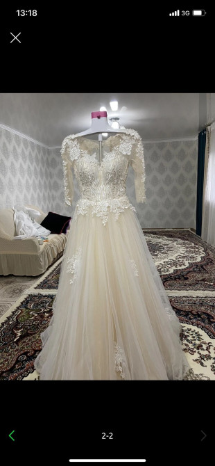 Свадебное платье, Пышная модель, 44, 46 (M), цвет - Айвори, Рукава: Три-четверти, С корсетом, Со шлейфом Бишкек - изображение 1