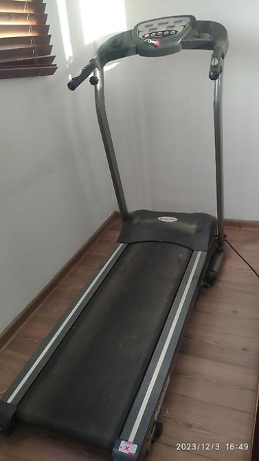 Продаю комплектом: • Кровать IKEA SNIGLAR, массив бука, размер 70×160 Бишкек - изображение 4