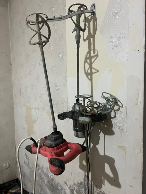 Ручной строительный миксер красного цвета, предназначенный для Bishkek - photo 1