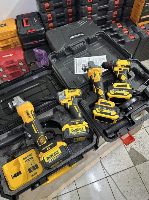 Набор инструментов, Dewalt, Новый, Платная доставка, Самовывоз Бишкек - изображение 1