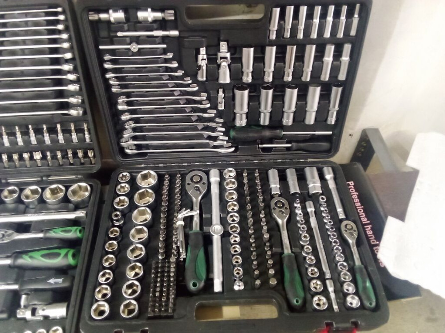 ????Набор ключей 