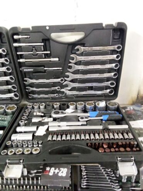 ????Набор ключей 